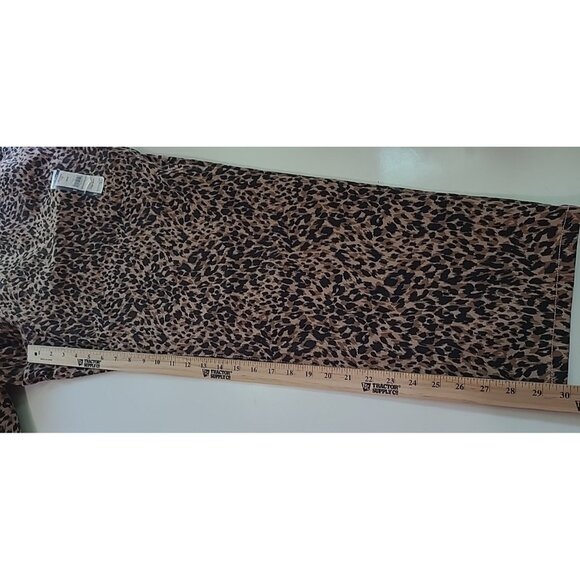 Leopard Print Jeans Womens Plus 26W Straight Leg Stretch Denim 5 Pocket Mob Wife - Picture 13 of 14